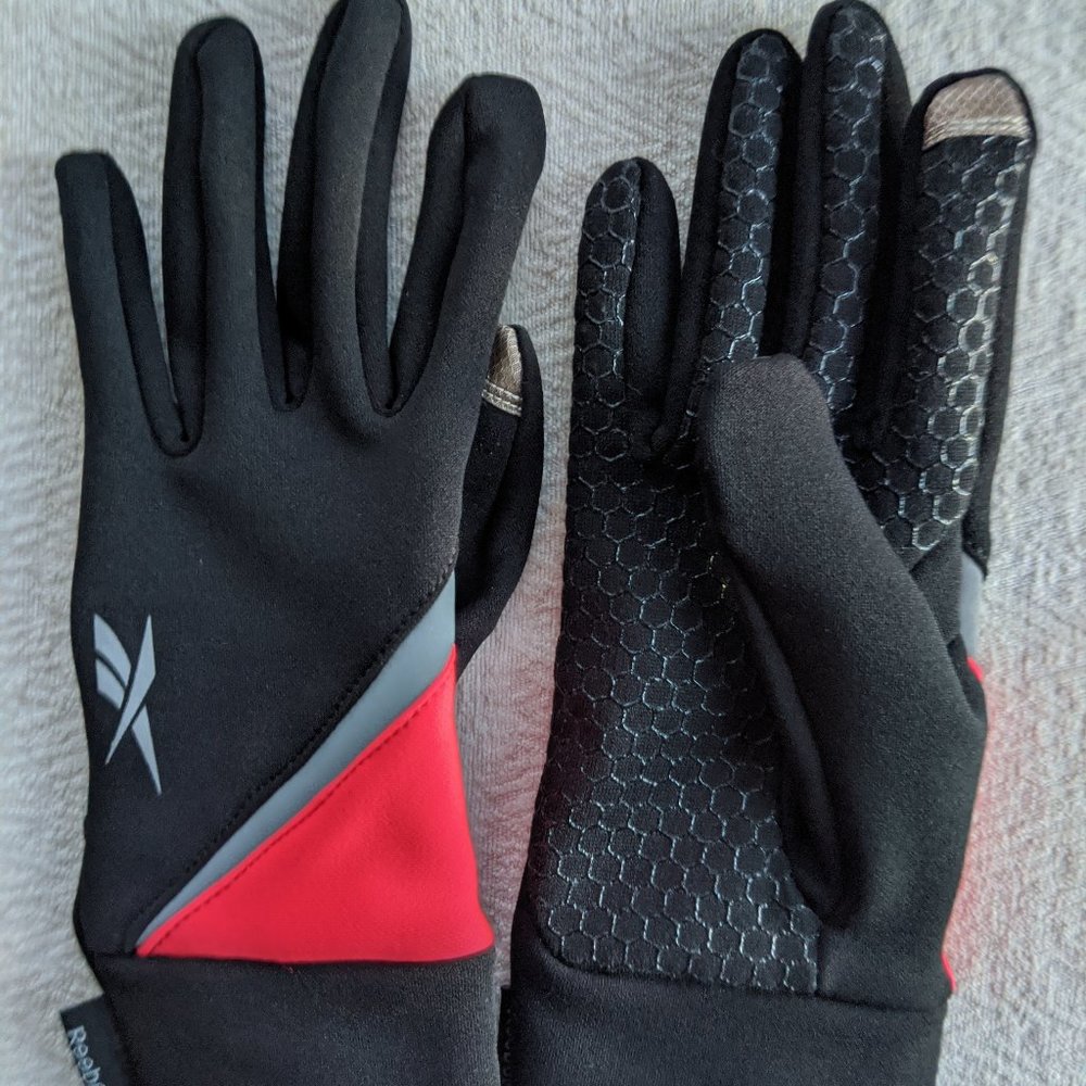 Reebok Gloves - Black & Coral Pink Size womens S/M - Touchscreen & Grippy